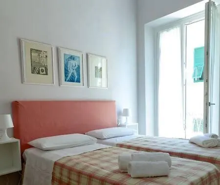 La Piazzetta 4 * La Spezia