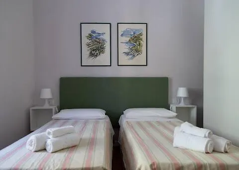 La Piazzetta 4 * La Spezia